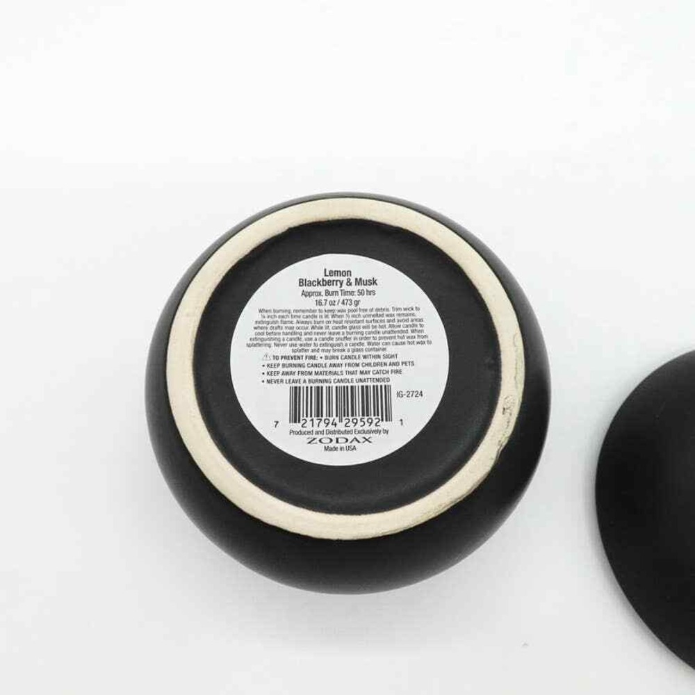 ZODAX Bodega Ceramic Candle Large Black Lemon Blackberry Musk 16.7oz 50hr NIB - Picture 8 of 11